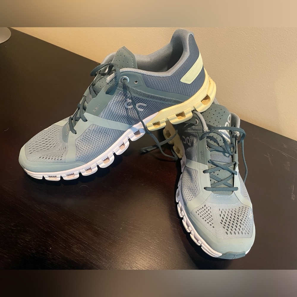 Women's On Cloud 5 Shoes